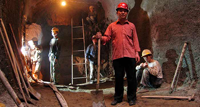 zigen05_migrant_underground-small